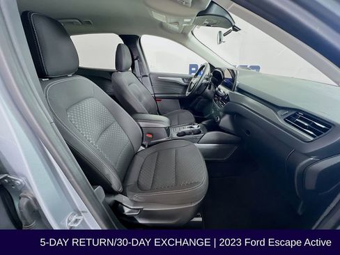 Used 2023 Ford Escape Active image 31