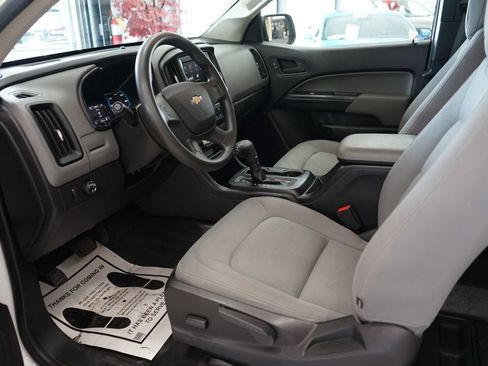 Used 2020 Chevrolet Colorado W/T RWD image 23