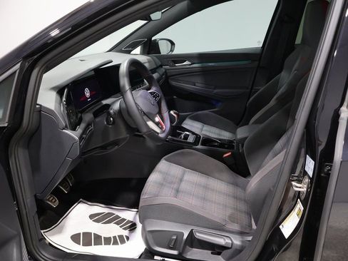 Used 2024 Volkswagen GTI SE image 9