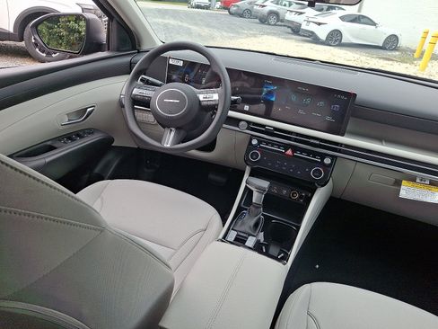 New 2026 Hyundai Tucson SEL image 9