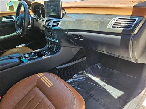 Used 2016 Mercedes-Benz CLS 400 image 21