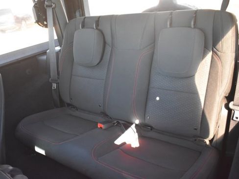 Used 2020 Jeep Wrangler Rubicon AWD/4WD image 15