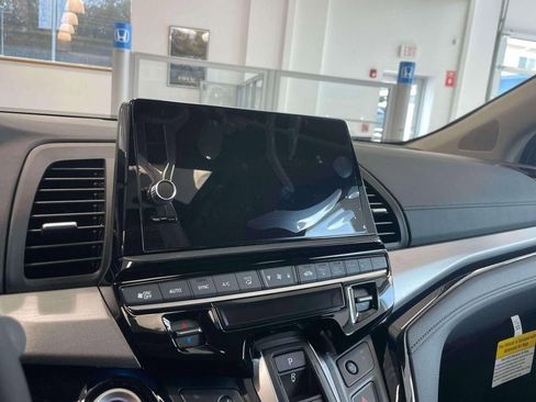 New 2026 Honda Odyssey Sport-L image 24