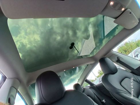 Used 2023 Tesla Model 3 Standard Range RWD image 18