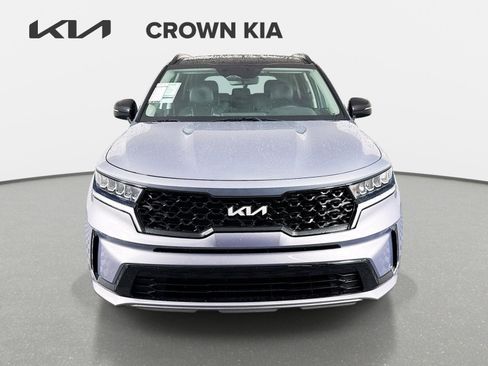 Certified 2023 Kia Sorento S w/ Panoramic Sunroof Package FWD image 2