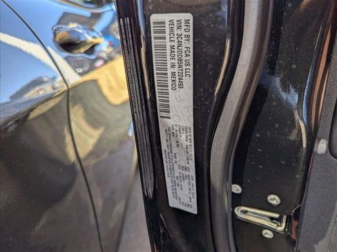 Used 2022 Jeep Compass Trailhawk w/ Trailhawk Convenience Group AWD/4WD image 23