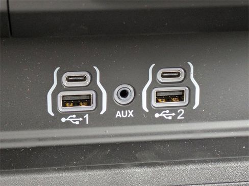 New 2026 RAM 1500 4x4 Crew Cab image 23