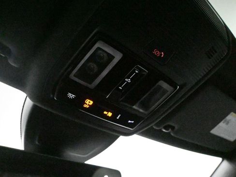 Used 2023 Volkswagen GTI SE image 7