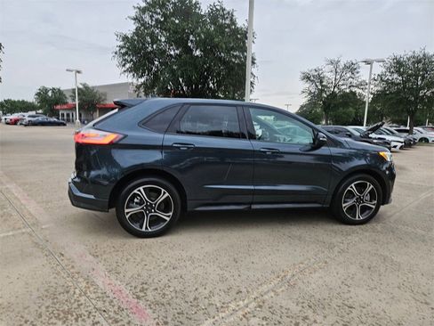 Used 2022 Ford Edge ST image 10