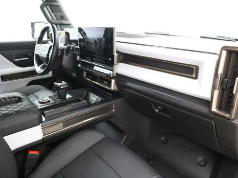 Used 2024 GMC Hummer EV 2X w/ Extreme Off-Road Package AWD/4WD image 22