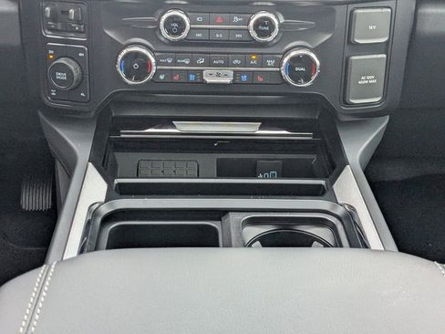 New 2025 Ford F250 Lariat w/ Lariat Ultimate Package image 23