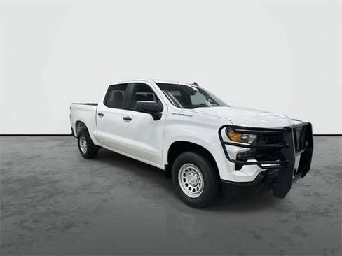 Used 2023 Chevrolet Silverado 1500 W/T w/ Trailering Package image 5