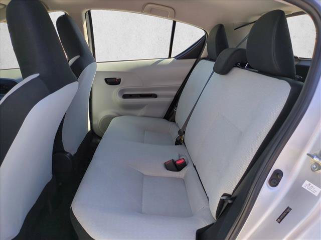 Used 2014 Toyota Prius C One FWD image 16
