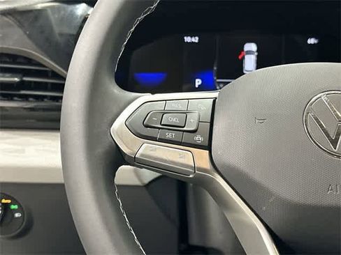 Used 2023 Volkswagen Taos S image 17