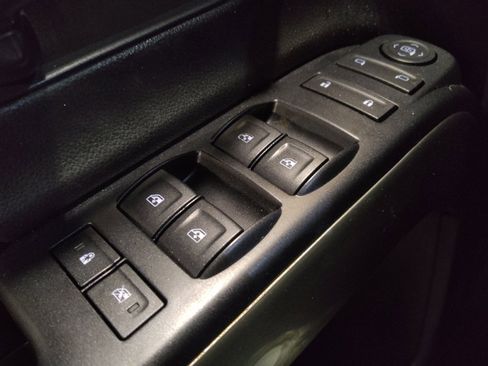 Used 2017 Chevrolet Silverado 1500 LT w/ All Star Edition image 27