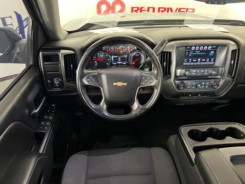 Used 2018 Chevrolet Silverado 1500 LT w/ LT Eassist Package RWD image 14