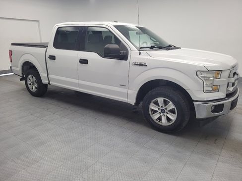 Used 2017 Ford F150 XLT RWD image 11