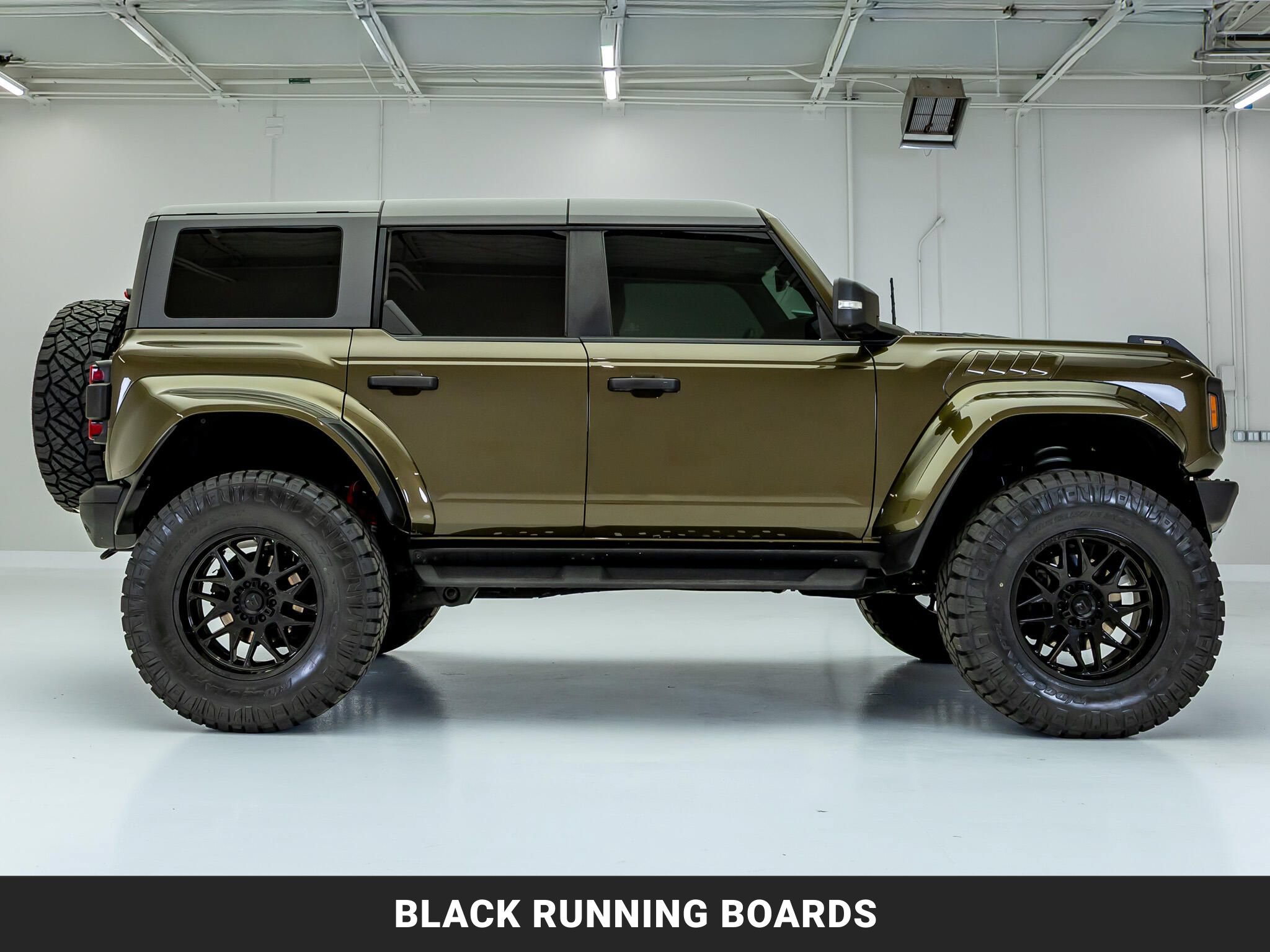 Used 2024 Ford Bronco Raptor AWD/4WD image 11