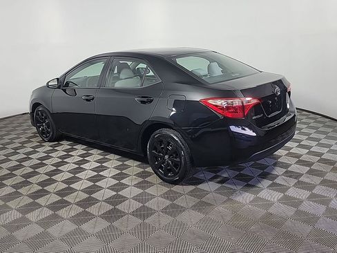 Used 2019 Toyota Corolla LE FWD image 9