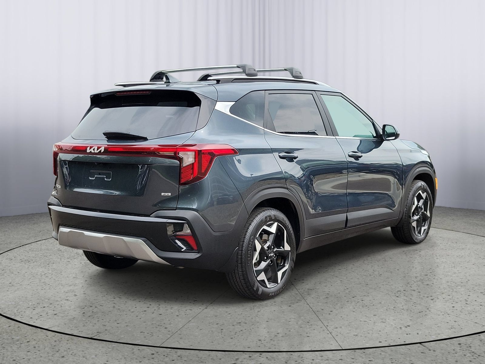 Certified 2024 Kia Seltos EX AWD/4WD image 3