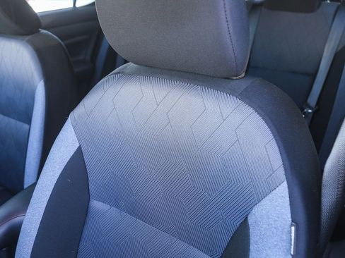 Used 2025 Nissan Versa SV w/ Trunk Package image 23