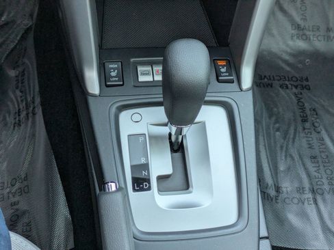 Used 2017 Subaru Forester 2.5i Premium w/ All-Weather Package image 23