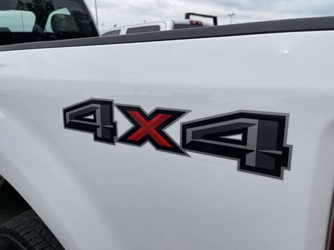 Used 2017 Ford F250 XL w/ Power Equipment Group AWD/4WD image 5