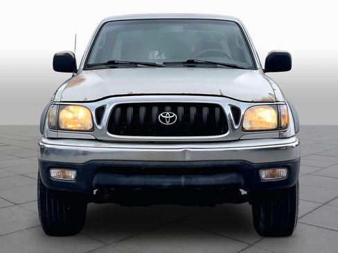 Used 2003 Toyota Tacoma PreRunner RWD image 3