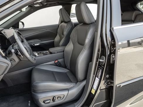 Used 2024 Lexus RX 350 Premium w/ Convenience Package FWD image 12