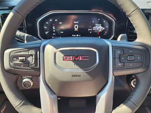 New 2026 GMC Sierra 1500 SLT w/ SLT Convenience Package AWD/4WD image 20