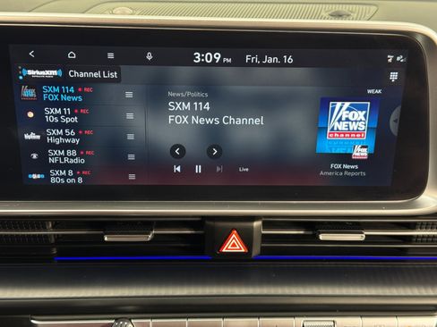 Used 2023 Hyundai Ioniq 6 Limited image 28