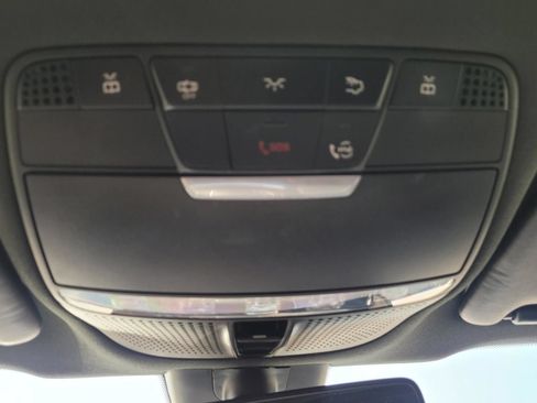 Used 2020 Mercedes-Benz GLC 300 image 30