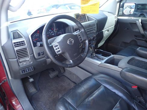 Used 2005 Nissan Armada LE w/ (U01) Technology Pkg (LE) AWD/4WD image 10
