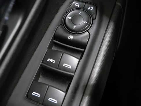 Used 2021 Chevrolet Silverado 1500 Custom Trail Boss w/ LPO, Dark Essentials Package AWD/4WD image 12