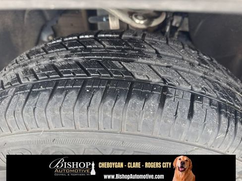 Used 2024 GMC Sierra 1500 SLE AWD/4WD image 17