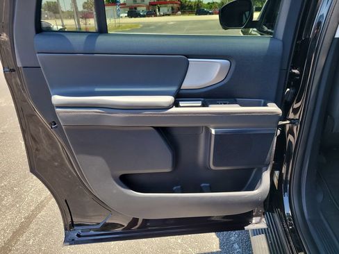 Certified 2025 Ford Expedition Max Active AWD/4WD image 10