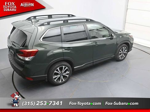 Used 2023 Subaru Forester Limited AWD/4WD image 30
