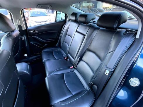 Used 2016 MAZDA MAZDA3 i Sport w/ Preferred Equipment Package image 19