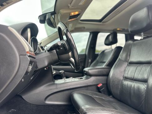 Used 2013 Jeep Grand Cherokee Limited RWD image 9