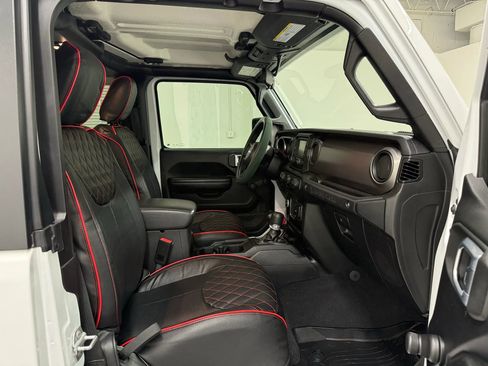 Used 2020 Jeep Wrangler Sport AWD/4WD image 11