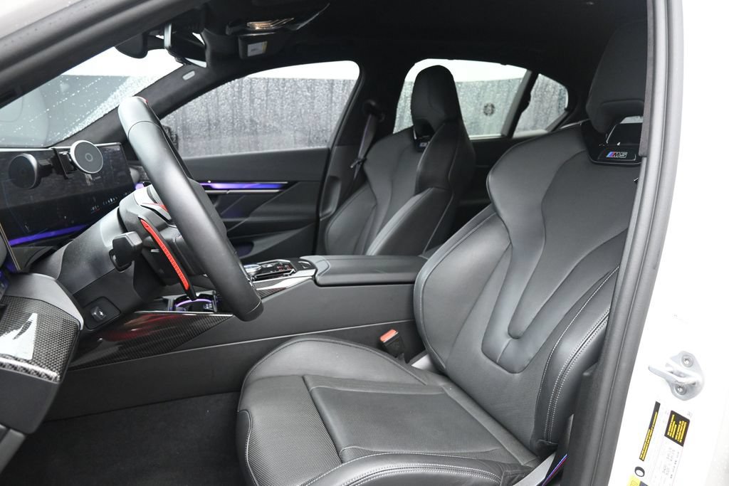 Used 2025 BMW M5 w/ Carbon Package AWD/4WD image 21
