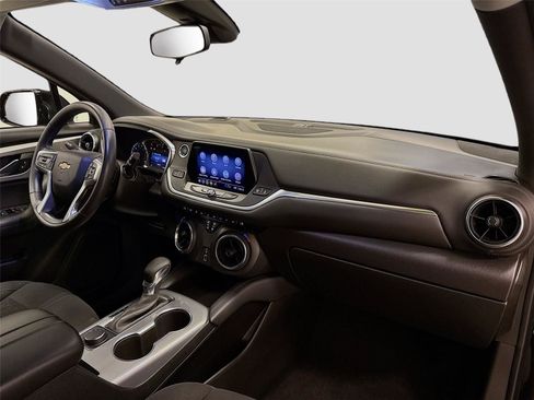 Used 2021 Chevrolet Blazer LT FWD image 27