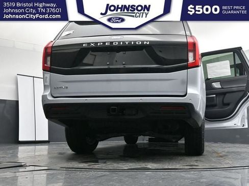 New 2026 Ford Expedition Active AWD/4WD image 37