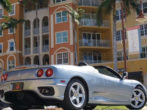 Used 2005 Ferrari 360 Spider RWD image 50