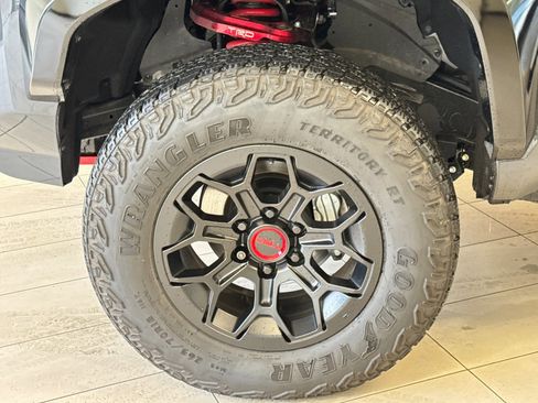 Used 2025 Toyota Tacoma TRD Pro image 26