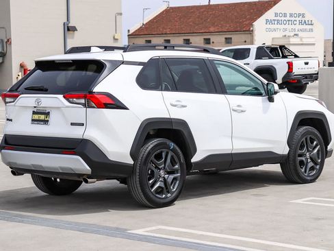 Used 2024 Toyota RAV4 Adventure image 4