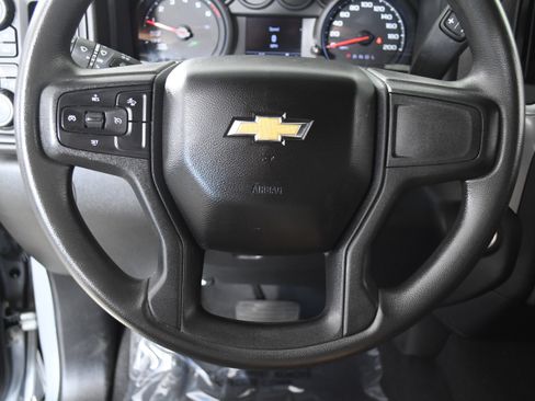 Used 2023 Chevrolet Silverado 1500 Custom image 10