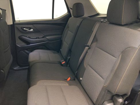 Used 2020 Chevrolet Traverse LS FWD image 18