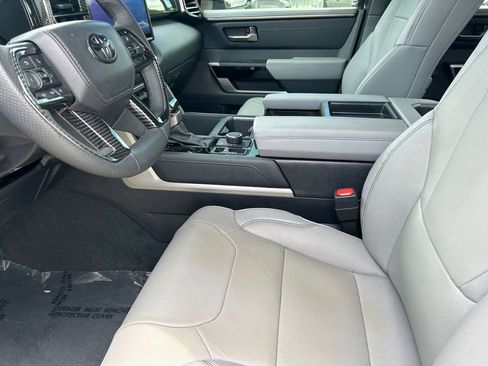Used 2026 Toyota Tundra Limited w/ Power Package AWD/4WD image 11