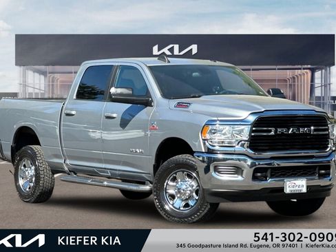 Used 2021 RAM 2500 Big Horn AWD/4WD image 1